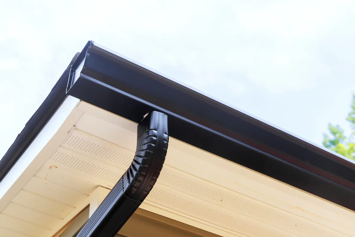 K-style and half-round gutter profiles